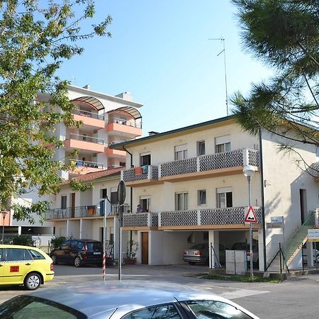 Rita Apartment Bibione Exterior photo