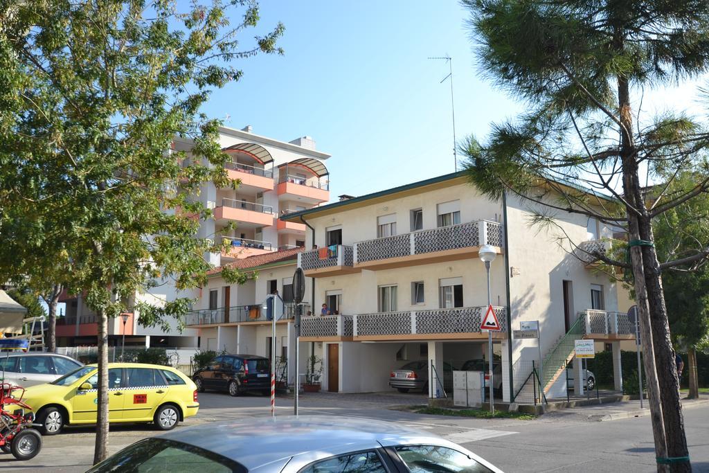 Rita Apartment Bibione Exterior photo